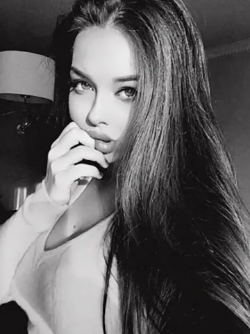 Мелиса Краснохолмский